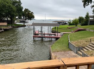 501 Shore Line Dr, Tool, TX 75143