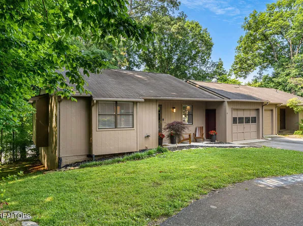 8709 Olde Colony Trl APT 12, Knoxville, TN 37923