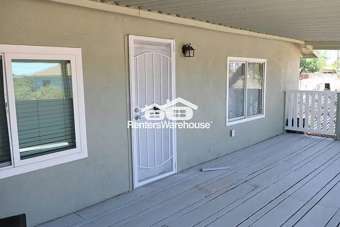 210 N Casa Grande Ave