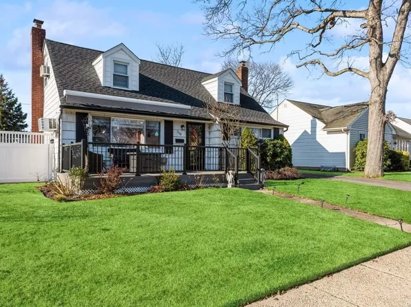 768 Durham Road, East Meadow, NY 11554