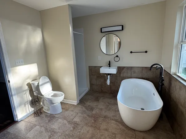 1115 Independence St, New Orleans, LA 70117