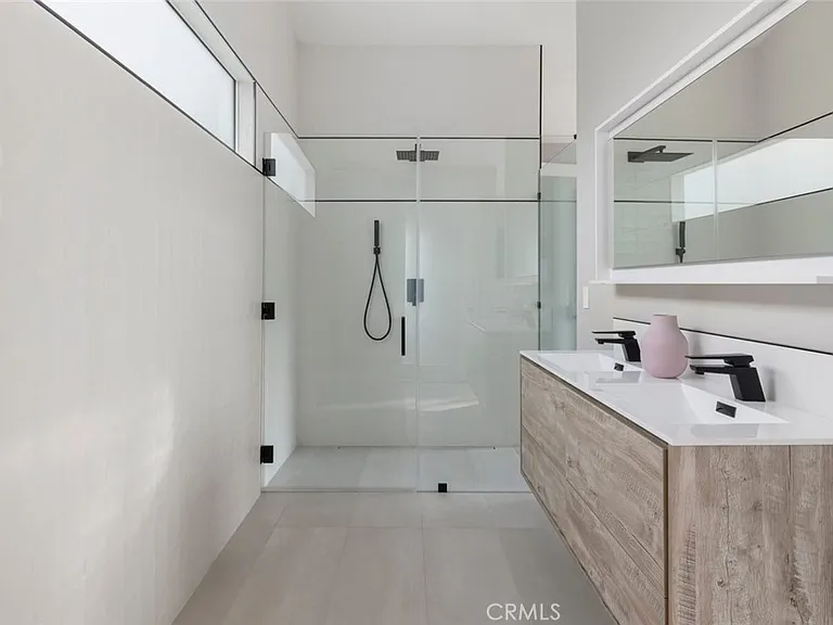 4731 Topanga Canyon Blvd — Photo 28