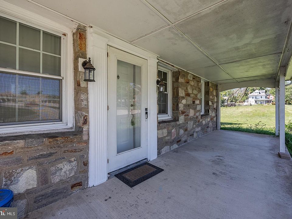 3012 Skippack Pike, Worcester, PA 19490 Zillow