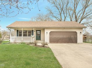 801 S Hale St, Plano, IL 60545