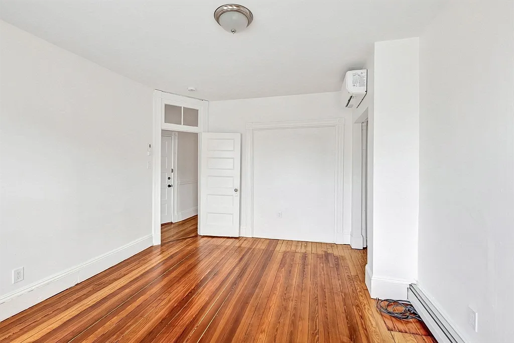 3 bed, 1502 sqft, $4,500 — Photo 3