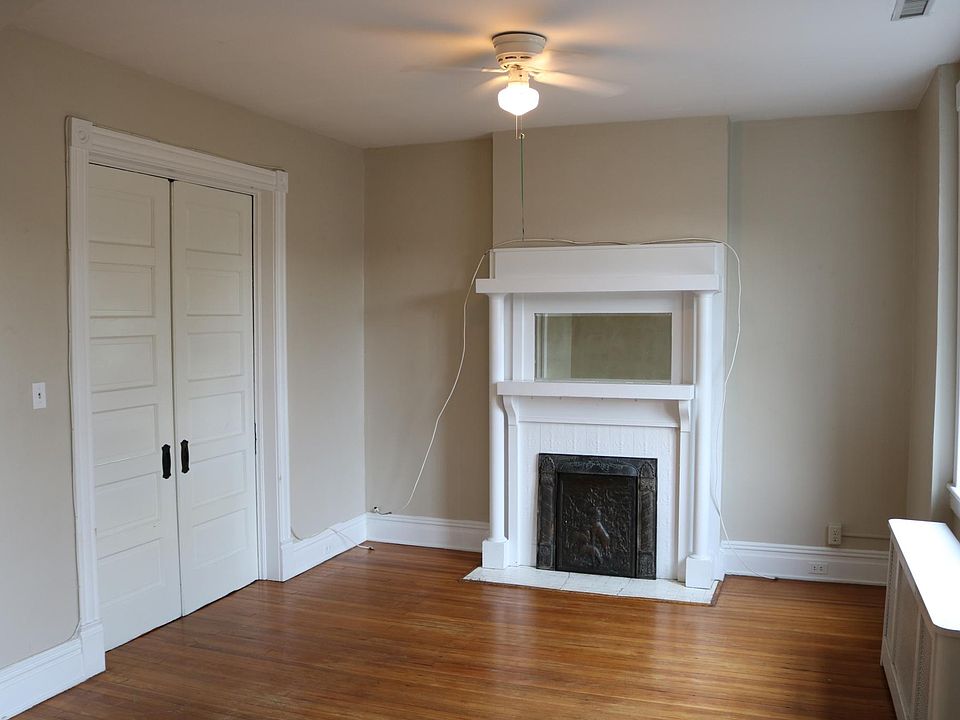 1st image of 2036 Park Ave #A
