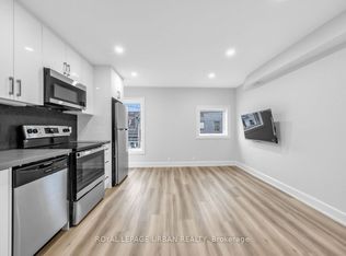 851 Danforth Ave #B, Toronto, ON M4J 1L2