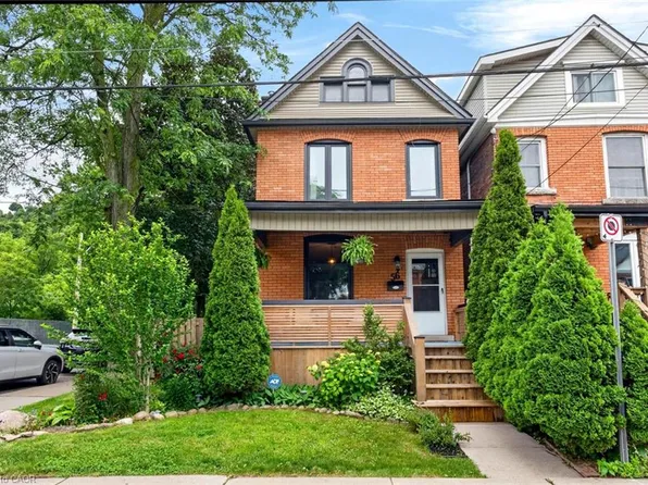 56 Cumberland Ave, Hamilton, ON L8M 1Y7