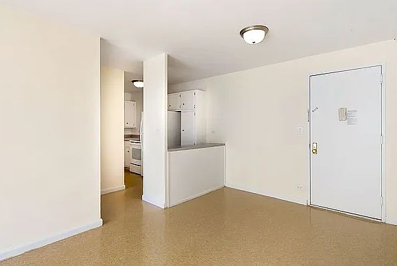 5th image of 96-08 57th Ave #Cop18f