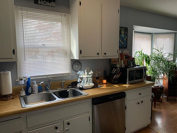 4th image of 8600 Borris Ct
