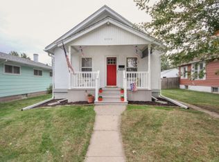 1851 Cody St, Bettendorf, IA