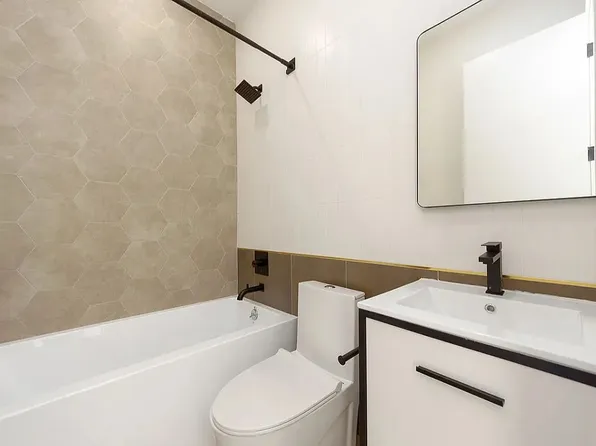 1038 Jefferson Avenue image 5 of 22