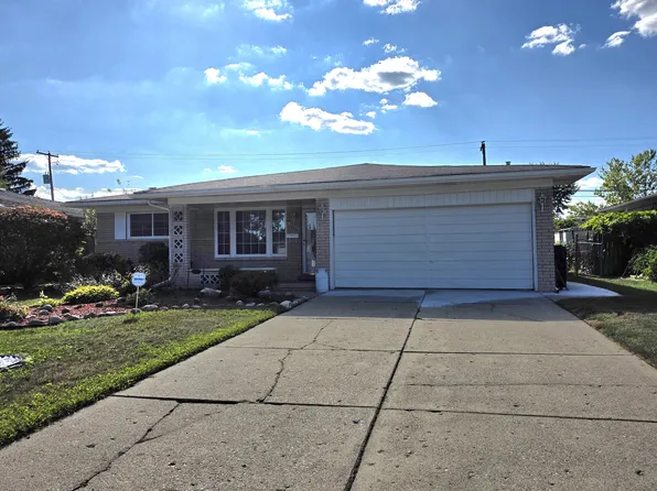 33775 King Richard Dr, Sterling Heights, MI 48310