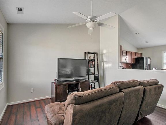 3rd image of 2506 Blackberry Patch Ct
