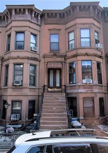 423 56th St, Brooklyn, NY, 11220