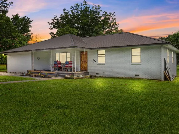 3647 SE State Hwy 63 St, Talihina, OK 74571