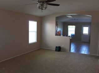 121 Salado Dr, Kyle, TX 78640