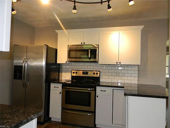 5th image of 3818 Kingman Ave