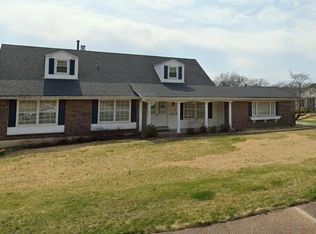 405 Sunnyslope Dr, Ballwin, MO