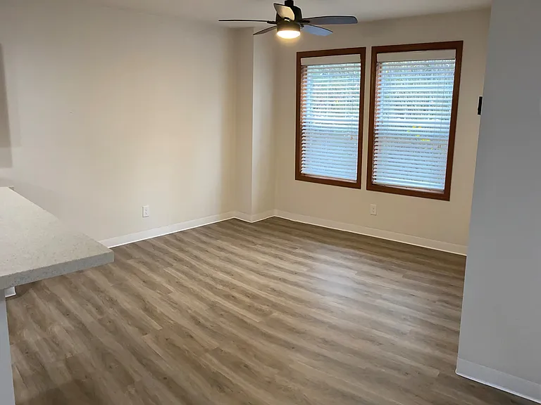 Brandon Place — Photo 19