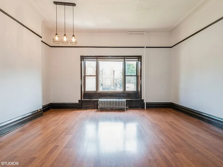 3136 S Prairie Ave #1 — Photo 6