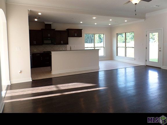 3rd image of 18168 River Landing Dr