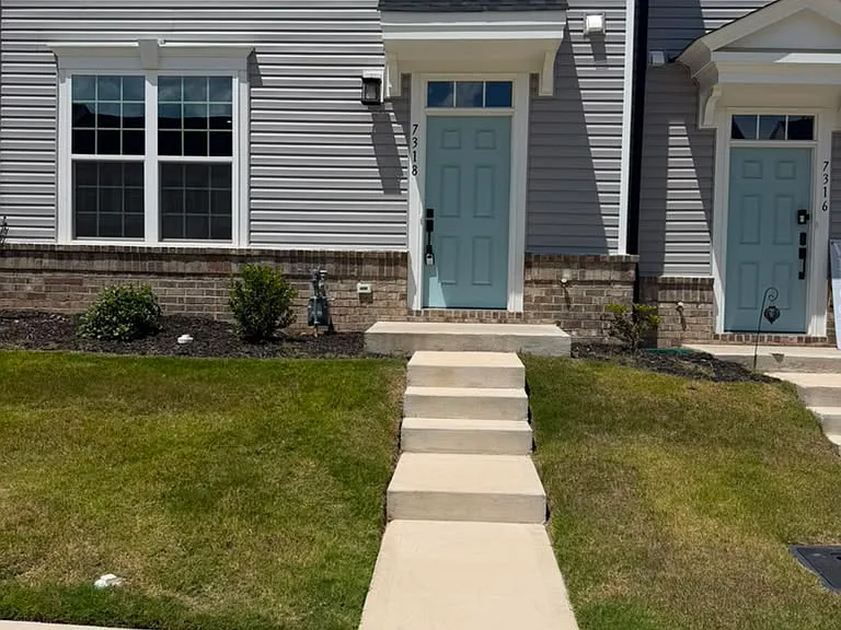 7318 Childress Dr SW — Photo 1