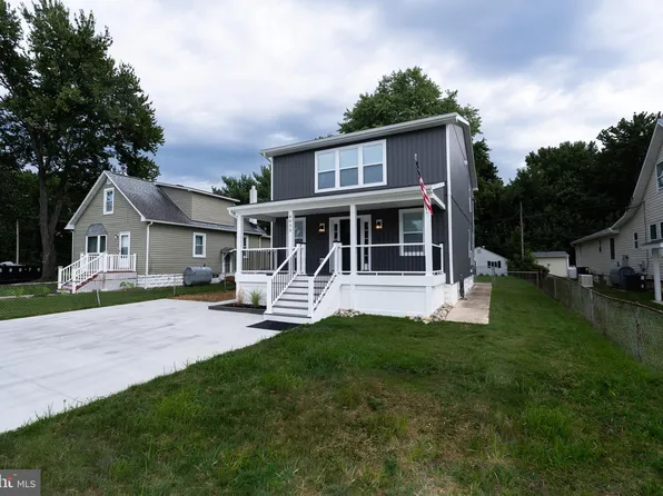 8033 Wood Ave, Sparrows Point, MD 21219