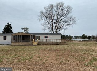 17357 Goddards Ln, Piney Point, MD 20674