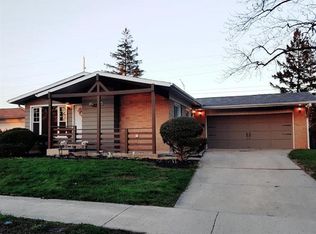 521 N Virginia Ave, Glenwood, IL