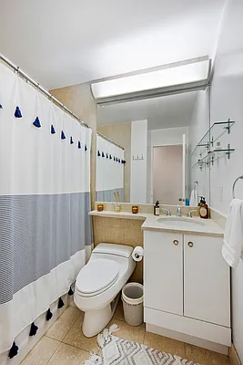 Rented by Compass | media 5