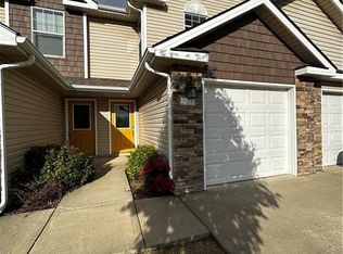 226 N Washington St, Raymore, MO 64083