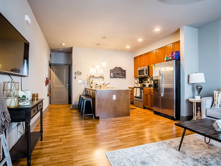 422 Lorene St — Photo 10