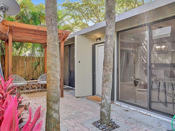 2nd image of 6440 Miami Lakes Dr E
