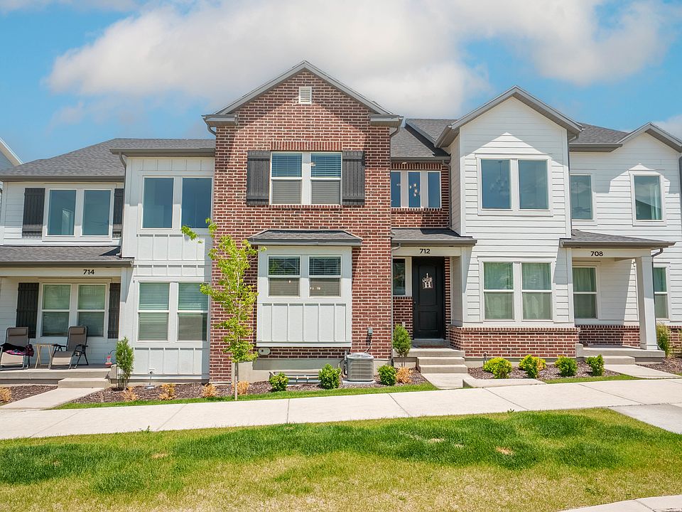 1st image of 712 N Banner Dr