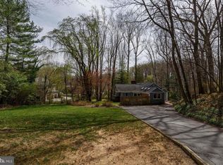 8500 Beech Tree Rd, Bethesda, MD 20817