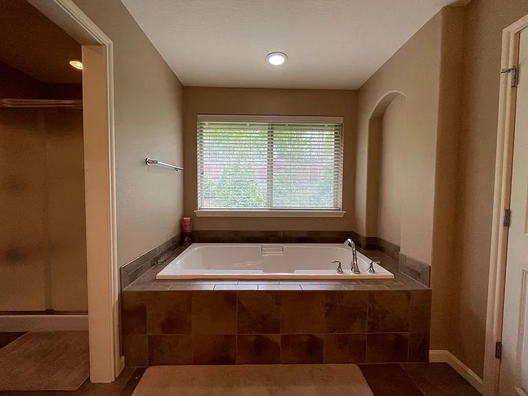 16670 NW Canton St — Photo 27