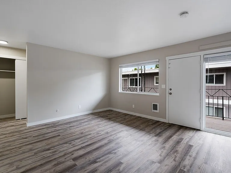 Eastside Village Apartments — Photo 52