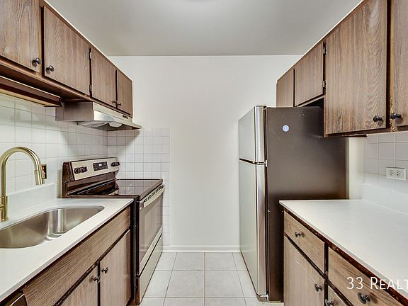 2nd image of 9807 S Karlov Ave #111