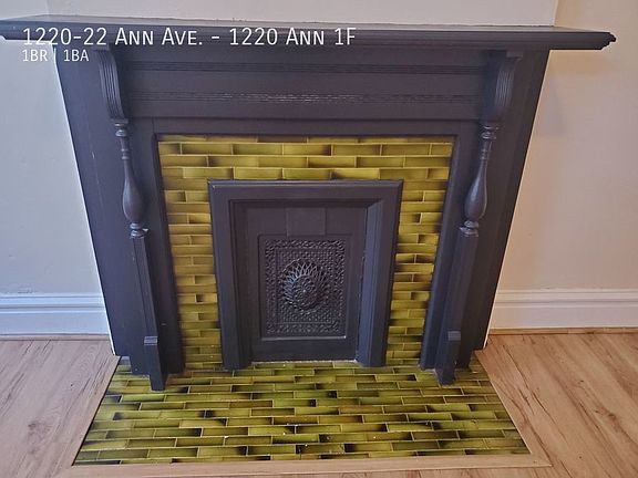 4th image of 1220-22 Ann Ave #1F