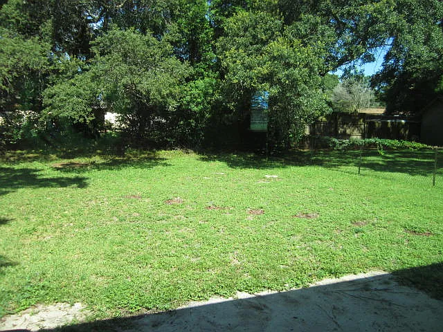 712 Newport Dr — Photo 26