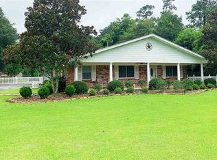 2709 Clark Ln, Orange, TX 77632
