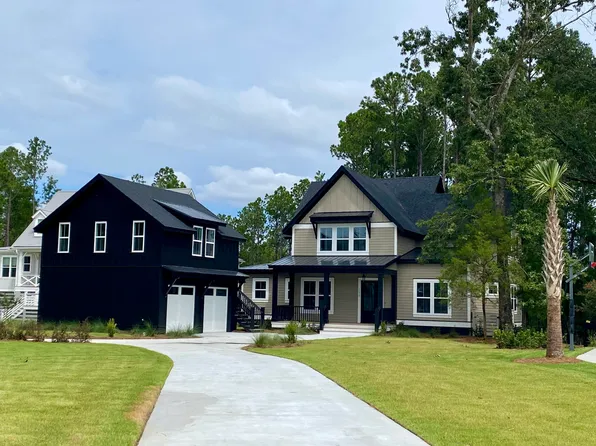 1692 Crab Bank Dr, Mount Pleasant, SC 29466
