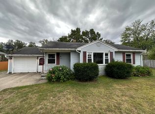 210 55th St SW, Wyoming, MI 49548