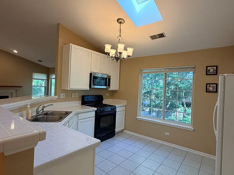 2507 Palazzo Dr — Photo 30