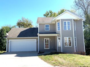 1501 High Meadow Rd, Jeffersonville, IN 47130