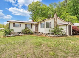 93 Forest Ave, New Castle, VA 24127