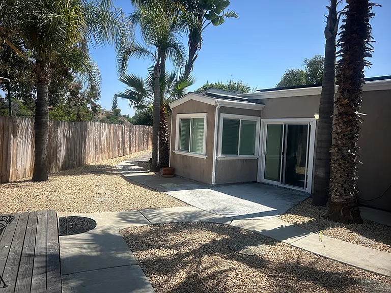 6930 Beagle St — Photo 18