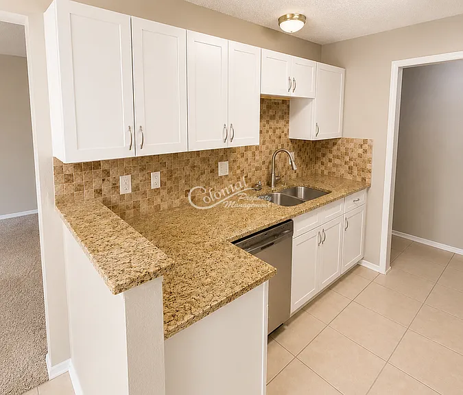 2214 Carousel Dr — Photo 4