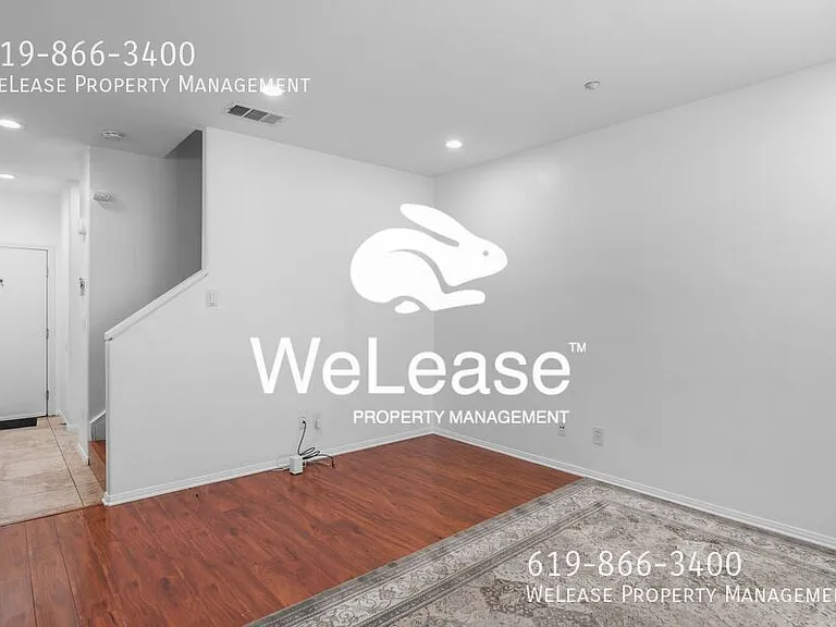 4300 Newton Ave #8 — Photo 5